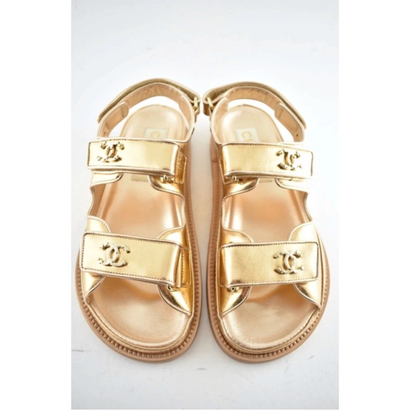 Chanel 22C golden metallic laminated DAD Sandal - Picture 1 of 8